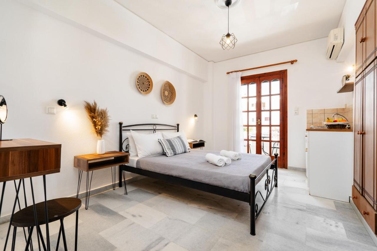 Flerianos Studios Naxos Agios Prokopios  Dış mekan fotoğraf